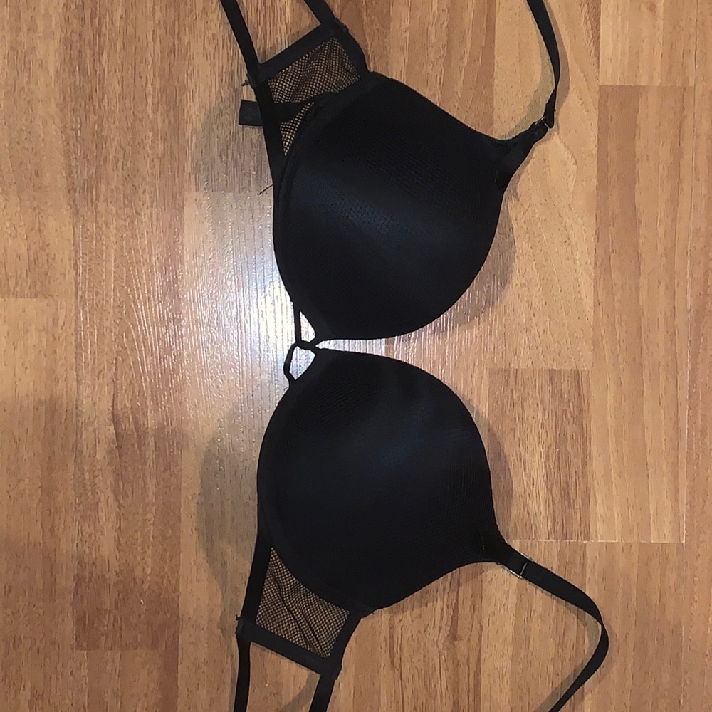 Victoria’s Secret Bombshell Bra